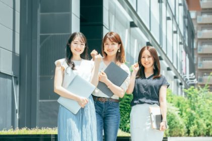 働く女性
